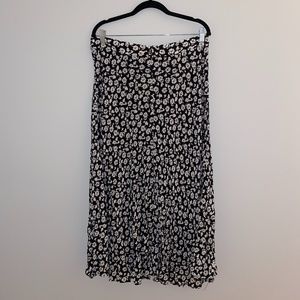 Zara floral midi skirt